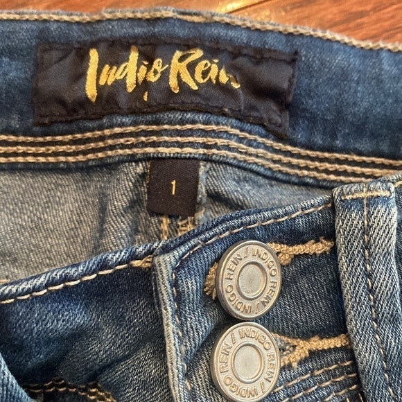 Indigo Rein Jeans - Picture 3 of 6